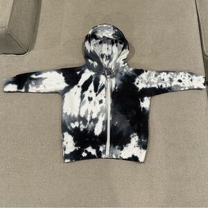 Toddler tie dye hooded sweatshirt gender neutral size 18 months